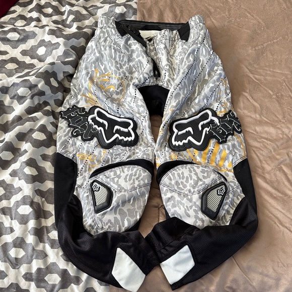 Fox Kids' Gray and Black Camo Pants - Picture 1 of 6